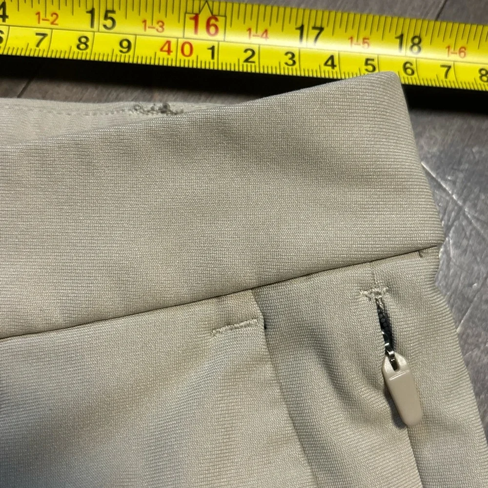 Lululemon ABC Pants Men’s 36x30 Beige Khaki Warpstreme Stretch Golf Casual - Picture 3 of 8